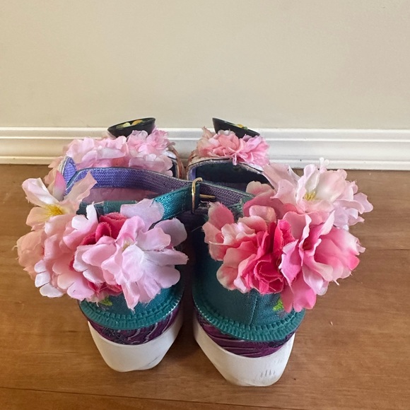 Irregular Choice Ramen Sandals Size 37 - Picture 4 of 5